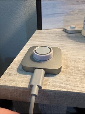 Oura Ring Gen 4- Ceramic Petal size 9